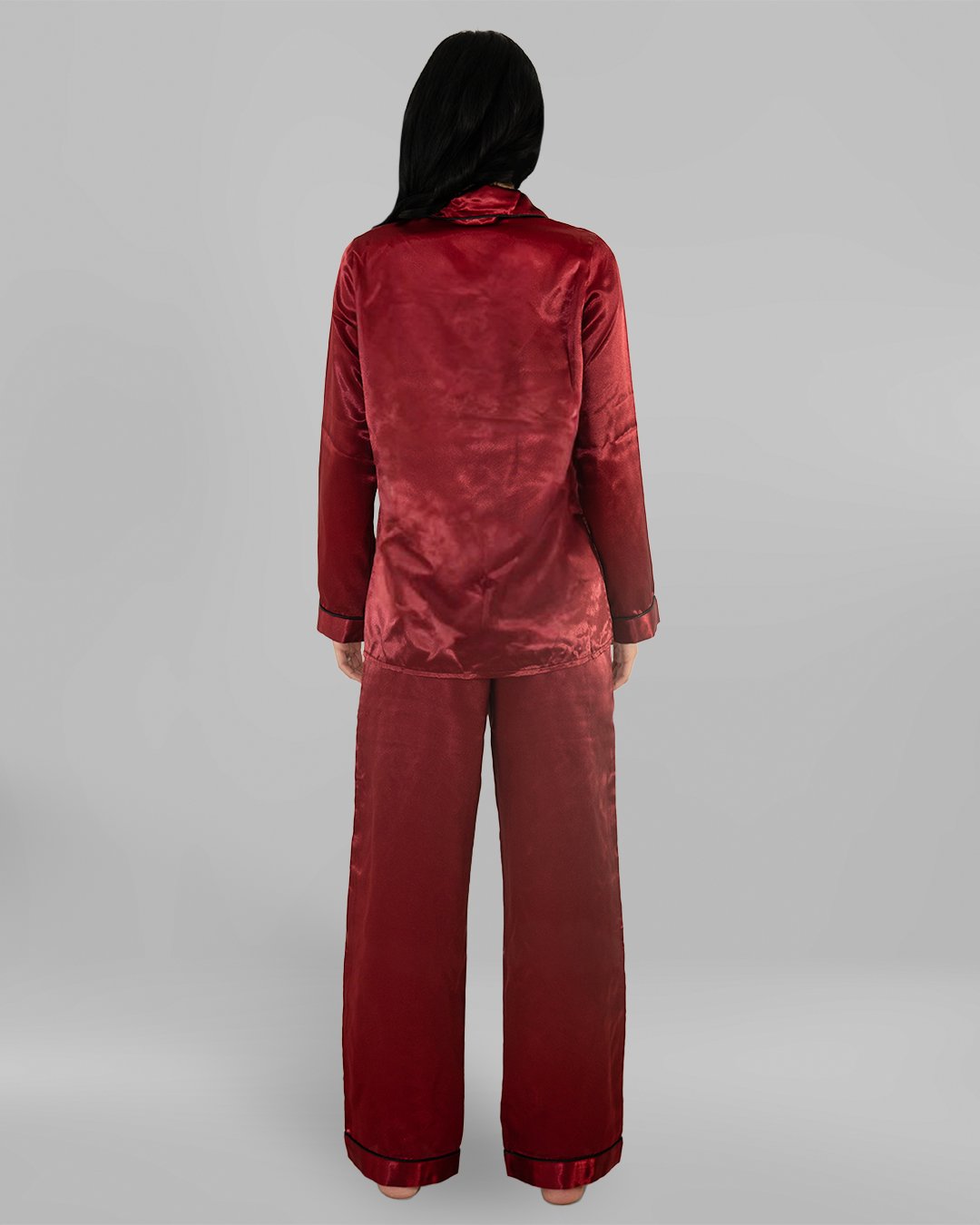 Комплект Дълга Сатенена Пижама – Бордо – „Passion“